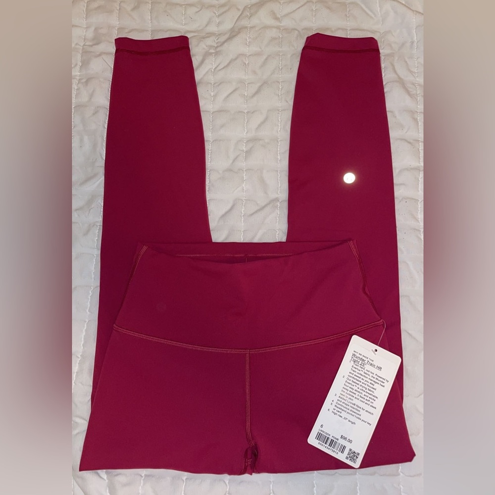 NWT Lululemon Wunder Train